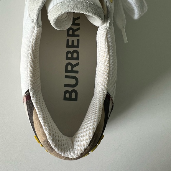 Burberry Suede, Vintage Check and Leather Man’s Sneakers - Picture 13 of 16